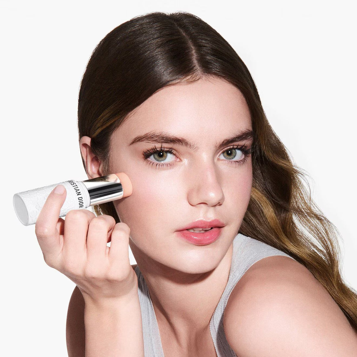 Mattifying Invisible UV Stick SPF 50 PA++++ - Azora Beauty