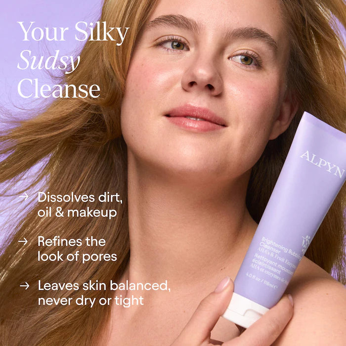 Clarifying Cleanser With Glycolic Acid For Pores & Blackheads