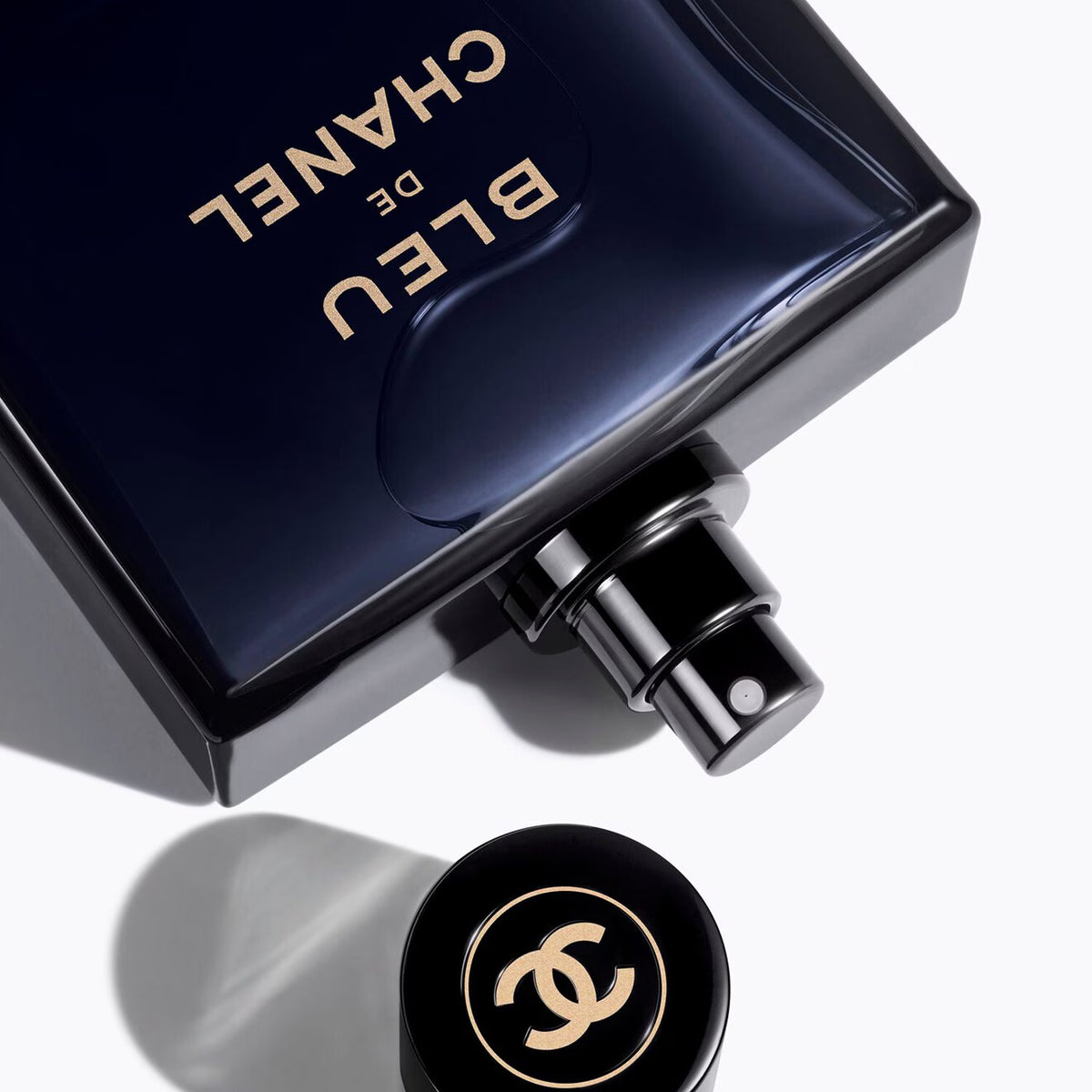 Bleu De Chanel Parfum Spray - Azora Beauty