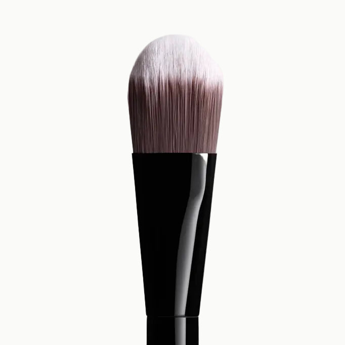 No. 100 Foundation Brush - Azora Beauty