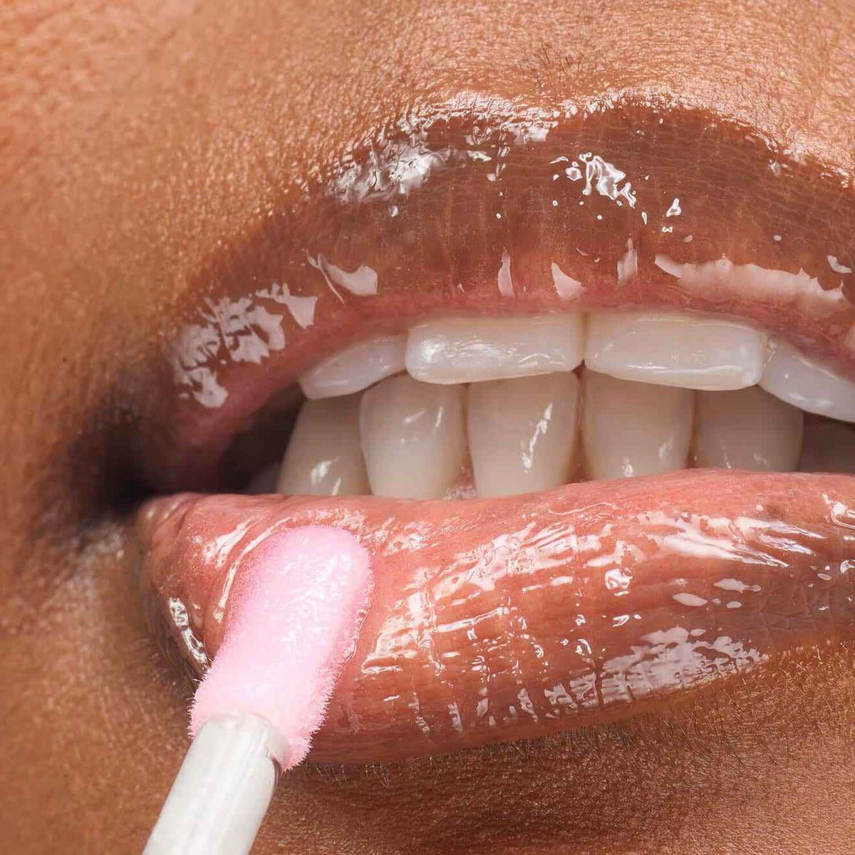 Glassy High-Shine Lip Gloss