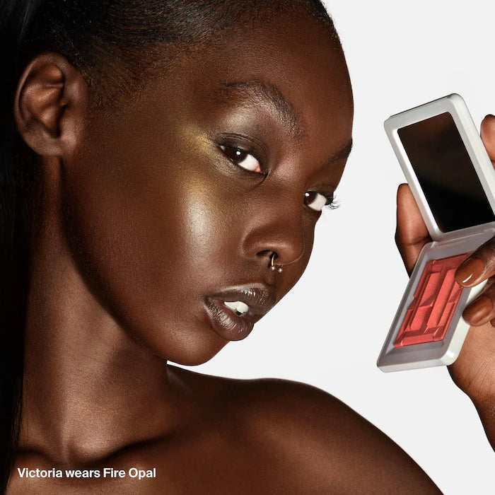 Bio-Radiant Gel-Powder Highlighter