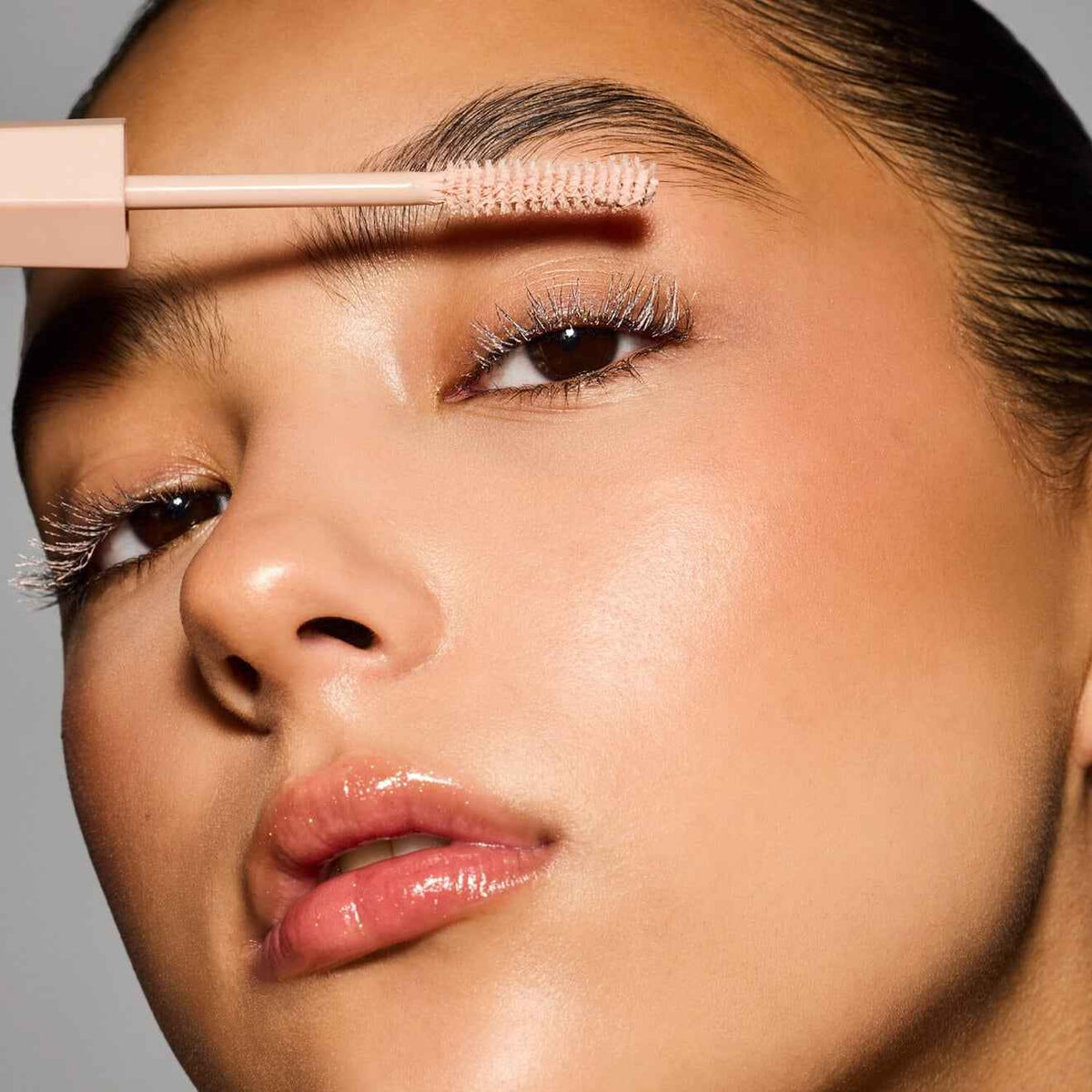 Hella Extra Lash Primer