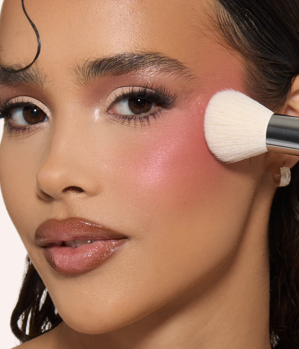 Diffusing Cheek Brush - Azora Beauty