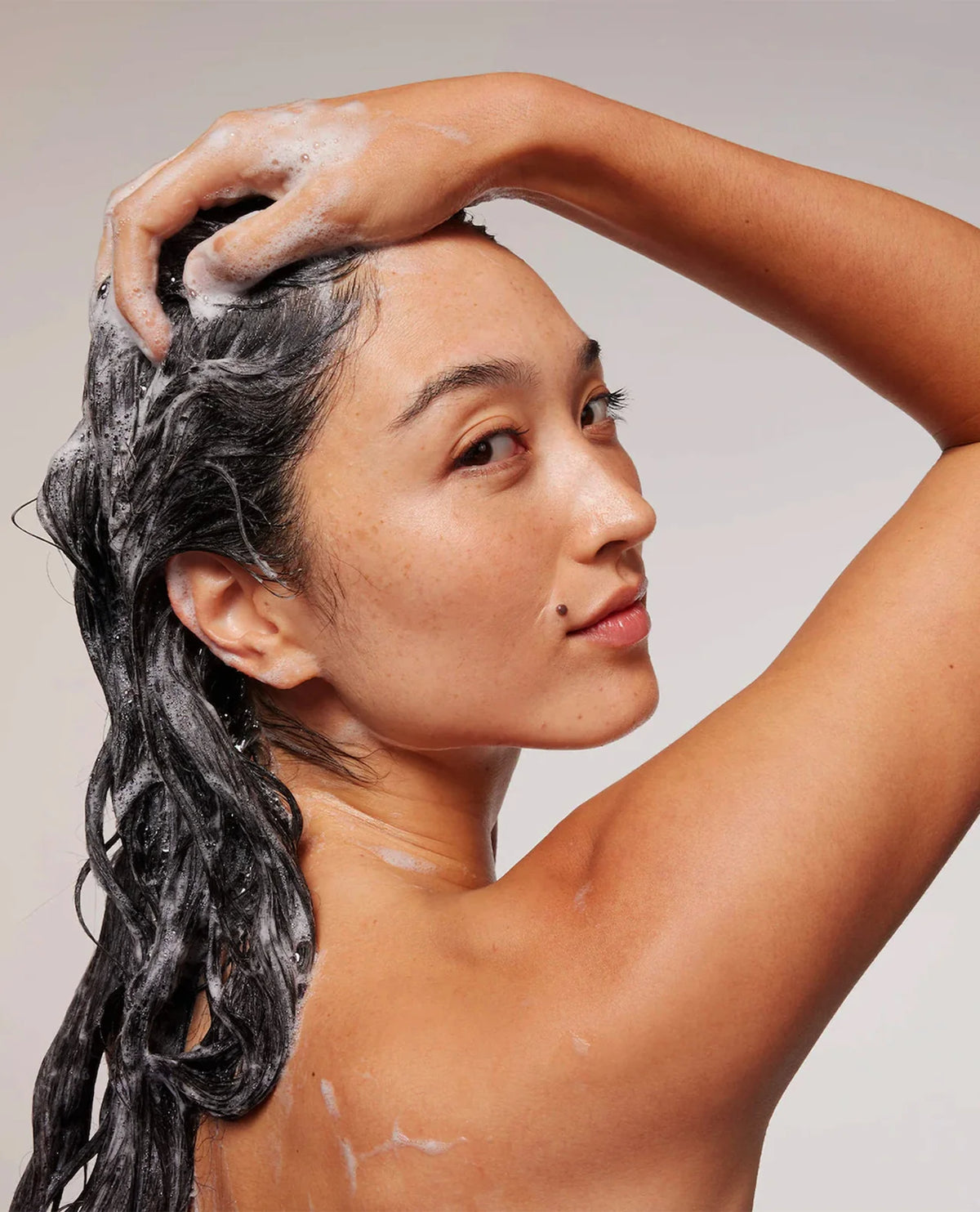 Medium Hair Shampoo - Azora Beauty