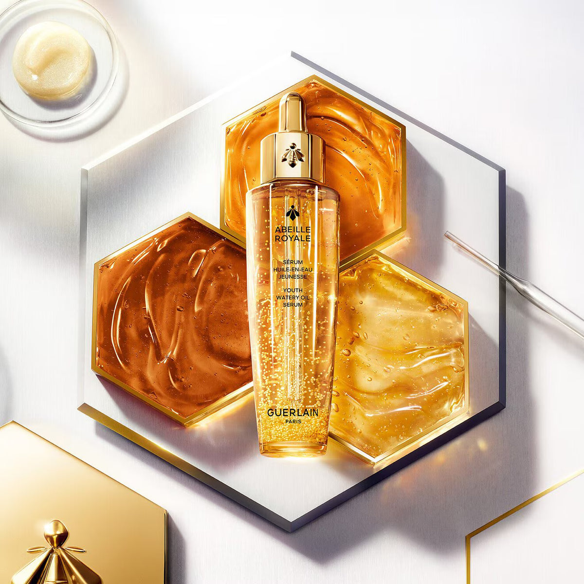 Abeille Royale Youth Watery Oil Serum - Azora Beauty