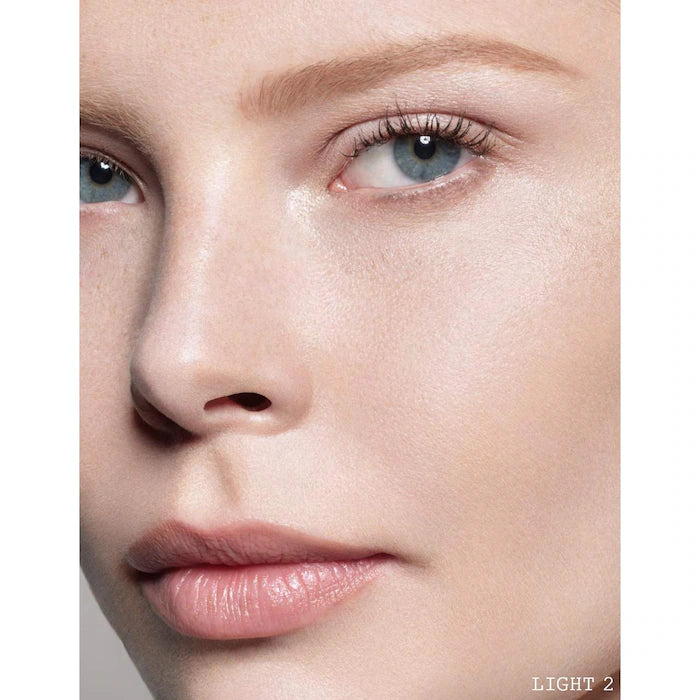 Skin Fetish: Sublime Perfection Weightless Foundation