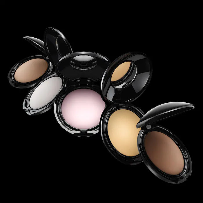 Skin Fetish: Sublime Perfection Blurring Under Eye Powder
