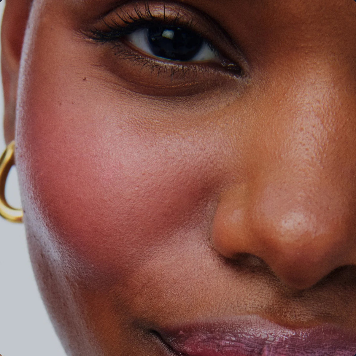 Pocket Blush - Azora Beauty