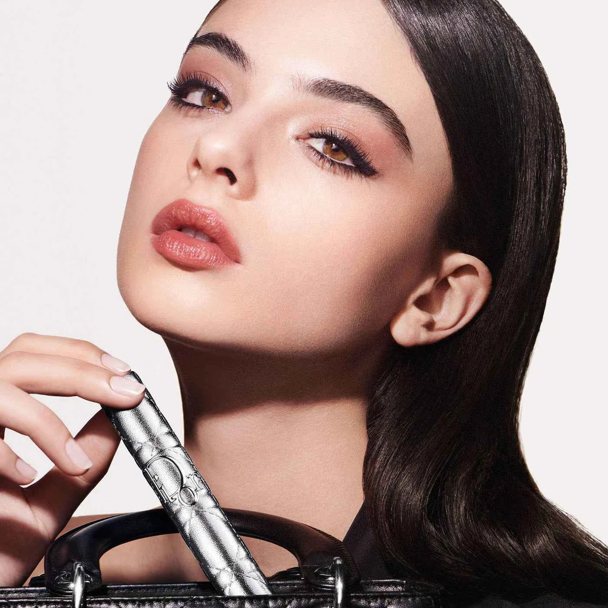 Diorshow Overvolume Waterproof Mascara 48-Hour Extreme Volume