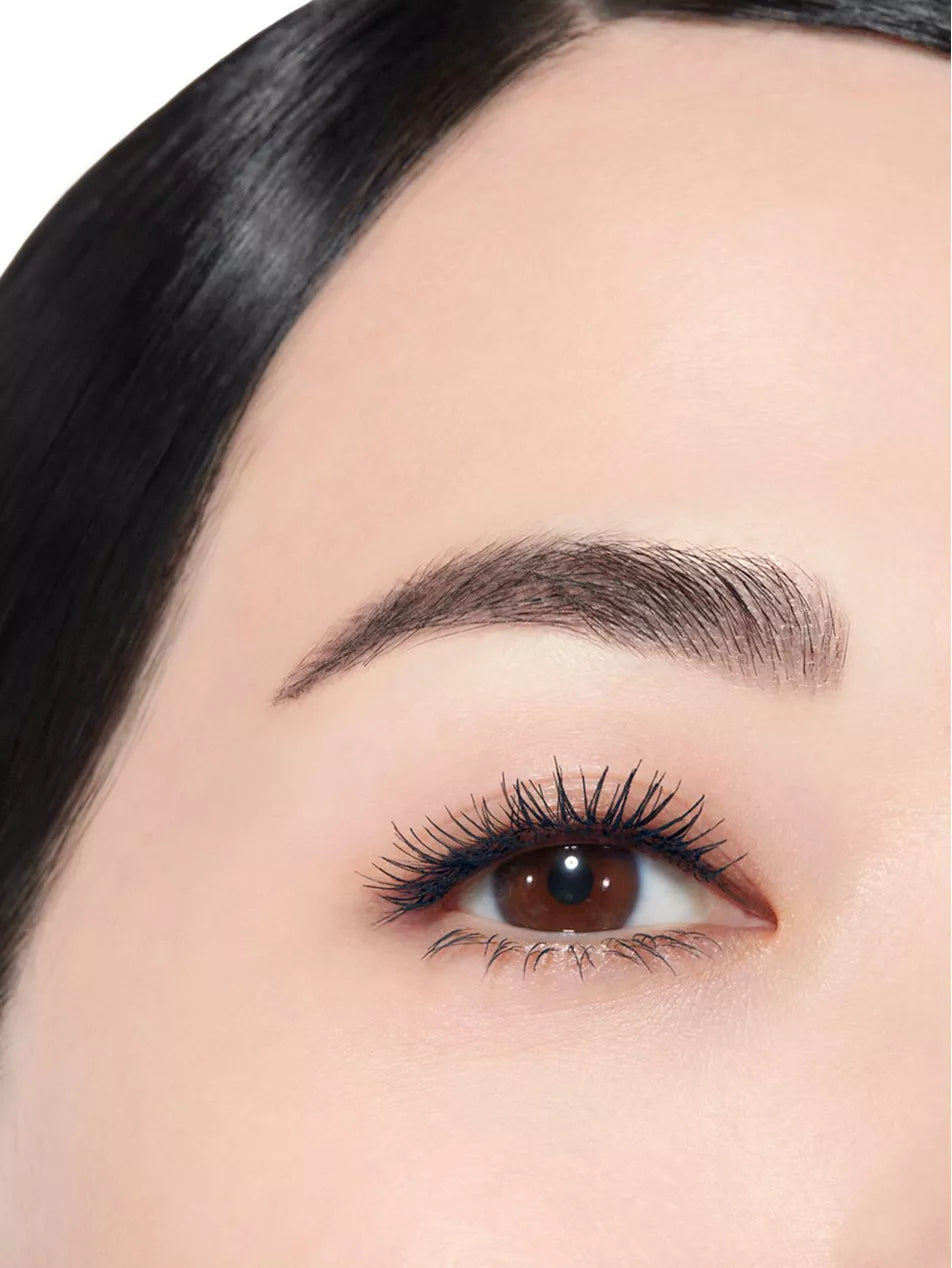 Le Volume De Chanel Volume Mascara - Azora Beauty