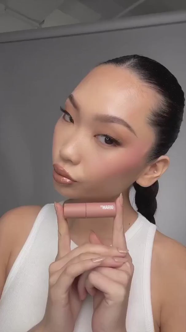 MoistureGlow™ Plumping Lip Color - Azora Beauty