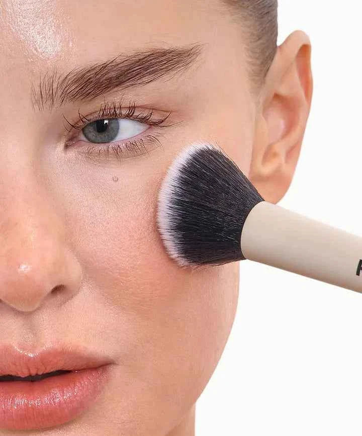 Complexion Brush